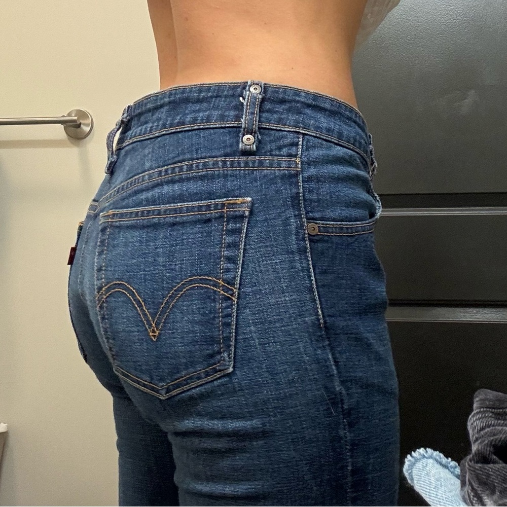 ❌SOLD❌Levi's VINTAGE 537 Low Rise Flare Jeans - Picture 13 of 13